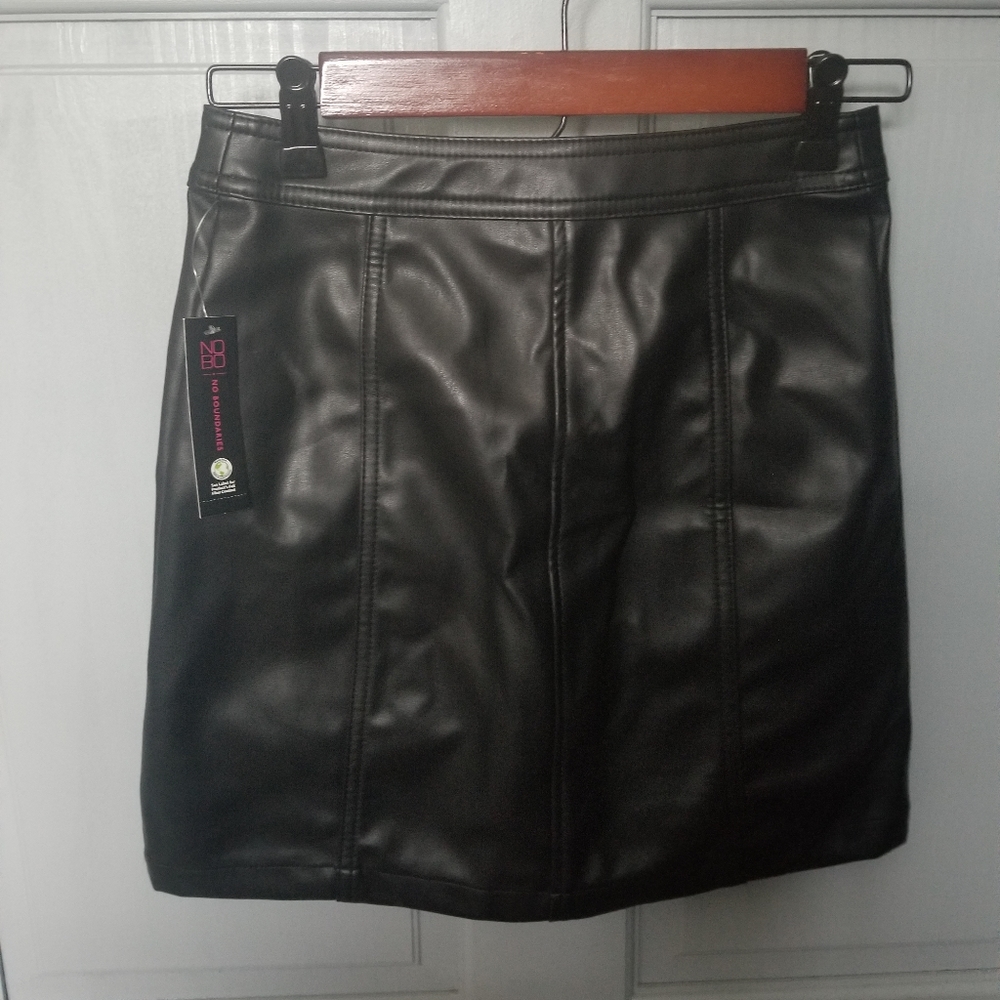 Skirt - Picture 4 of 4